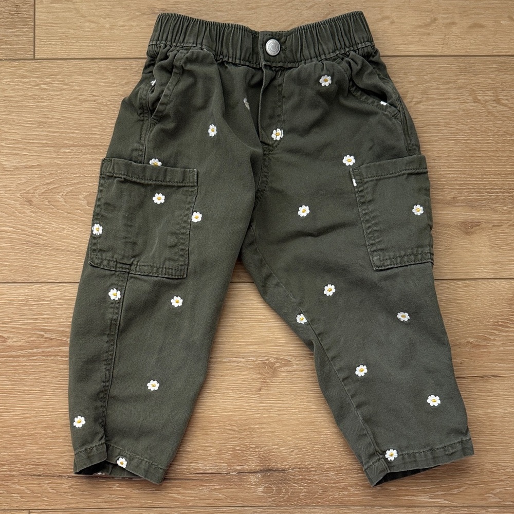 Toddler Olive Green Daisy Cargo Pants